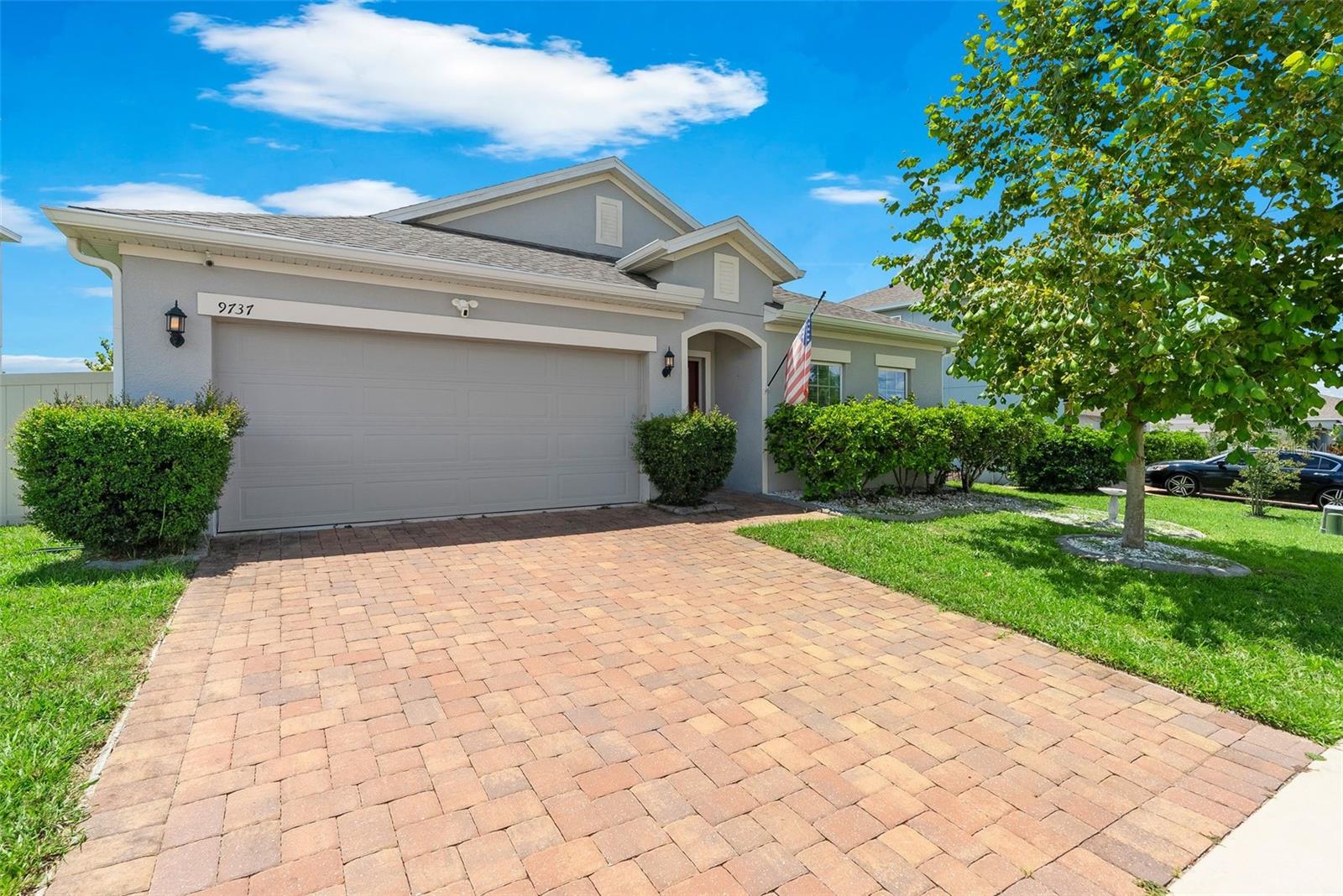 Welcome to this stunning Kensington Flex model home, located in the highly sought-after community of Cypress Oaks—just 6 minutes from charming Downtown Clermont and 40 minutes from Disney! This meticulously maintained 4-bedroom, 2-bathroom home sits on an oversized lot backing up to recreational space, offering both privacy and convenience. Step inside to find luxury vinyl flooring throughout all common areas, upgraded 5.25” baseboards, and an open-concept design with an expanded kitchen island—perfect for entertaining. The eat-in kitchen boasts quartz countertops, upgraded 2023 stainless steel appliances (including refrigerator, dishwasher, washer & dryer), a stainless-steel apron farmhouse sink, and custom cabinetry, including a custom pantry and laundry room with ample storage. Enjoy versatile living with a spacious flex room featuring a built-in bench and bookshelf, ideal for an office, playroom, or second living space. The family room showcases a beautiful shiplap accent wall that adds character and warmth. The primary suite offers a serene retreat with a walk-in closet, quartz countertops, and a luxurious en-suite bathroom complete with a digital and rain shower system. Three additional bedrooms feature custom closets for organized living. Step outside to the covered lanai and enjoy the fully fenced backyard, complete with three gated entries (two in front, one in back), rain gutters and downspouts, and ample room for outdoor fun. Additional features include,
Smart home system (app-connectable), Brinks security wiring, 2023 Washer & Dryer included, Custom features throughout.
Don't miss your chance to own this beautifully upgraded home in one of Clermont's premier neighborhoods!