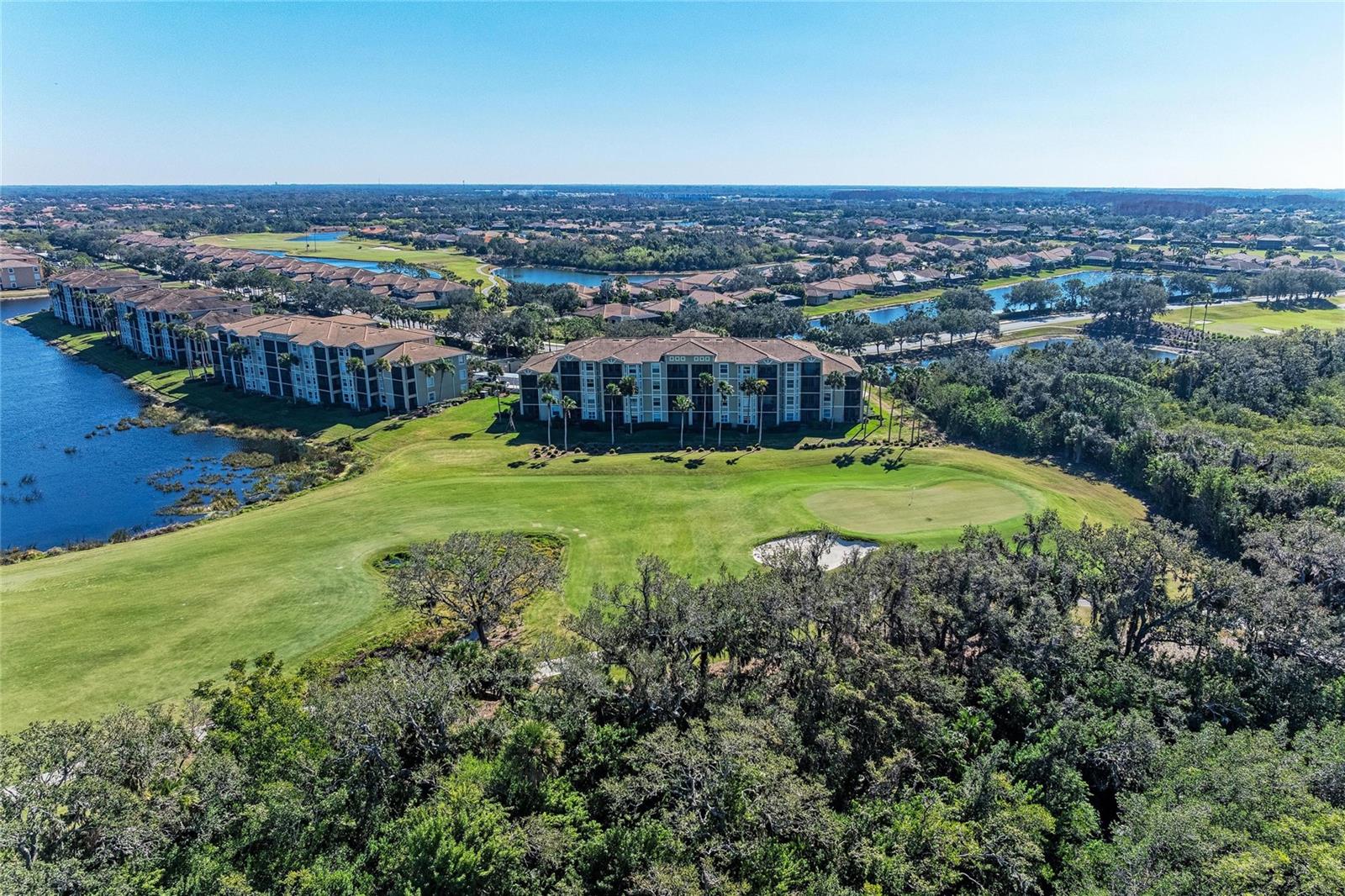 RIVER STRAND - Residential