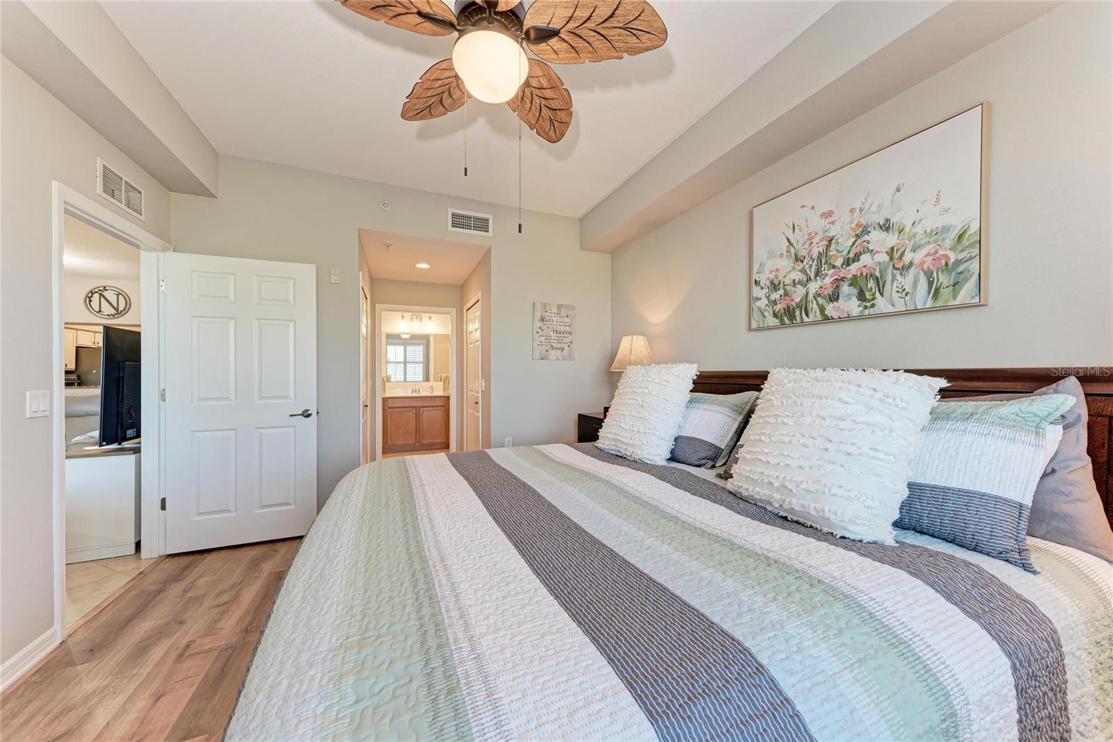 RIVER STRAND - Residential