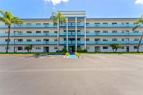 Photo of 5970 80th Street N #309, St Petersburg, FL 33709 (MLS # TB8544845)