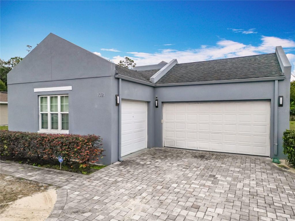 Photo of 1021 W 25th Street, Sanford, FL 32771 (MLS # O6349557)
