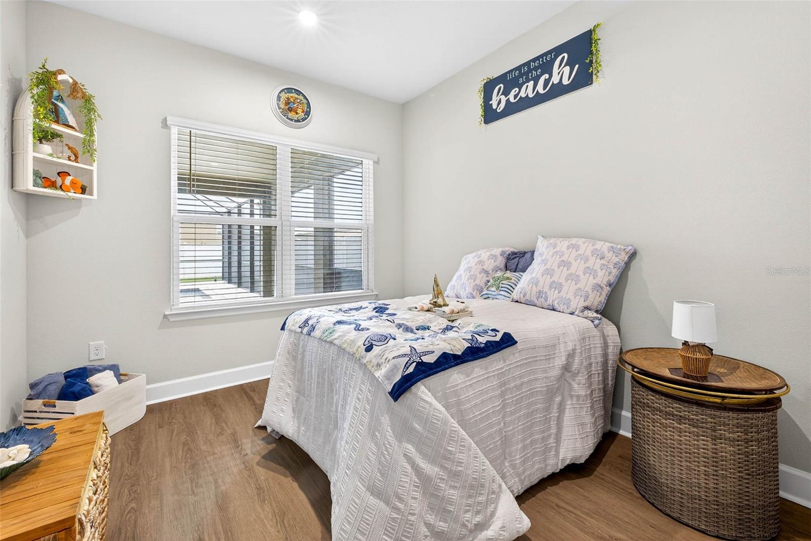 CHAPEL CRK VLGS 7 & 8 PH 1-3 - Residential