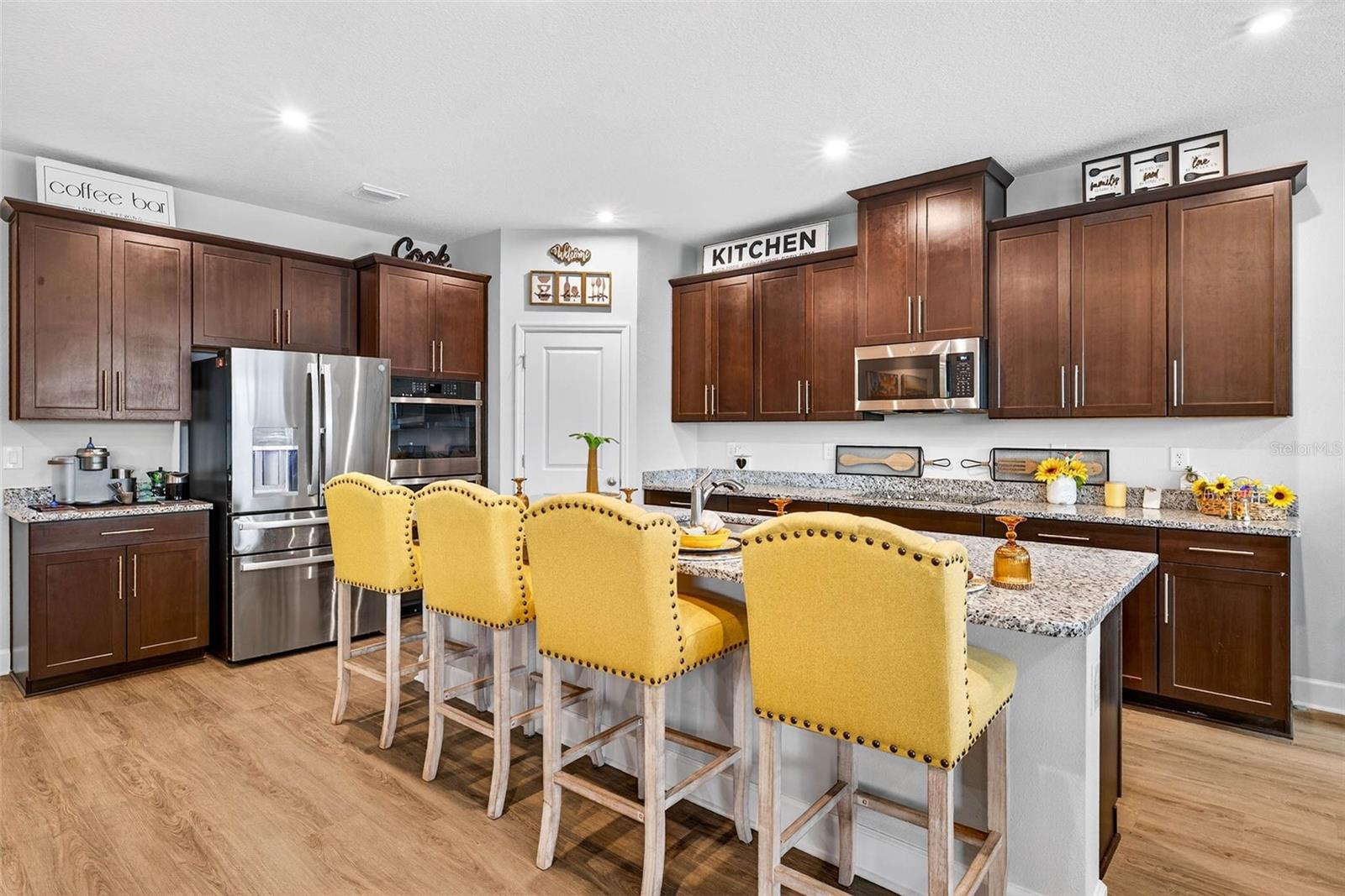 CHAPEL CRK VLGS 7 & 8 PH 1-3 - Residential