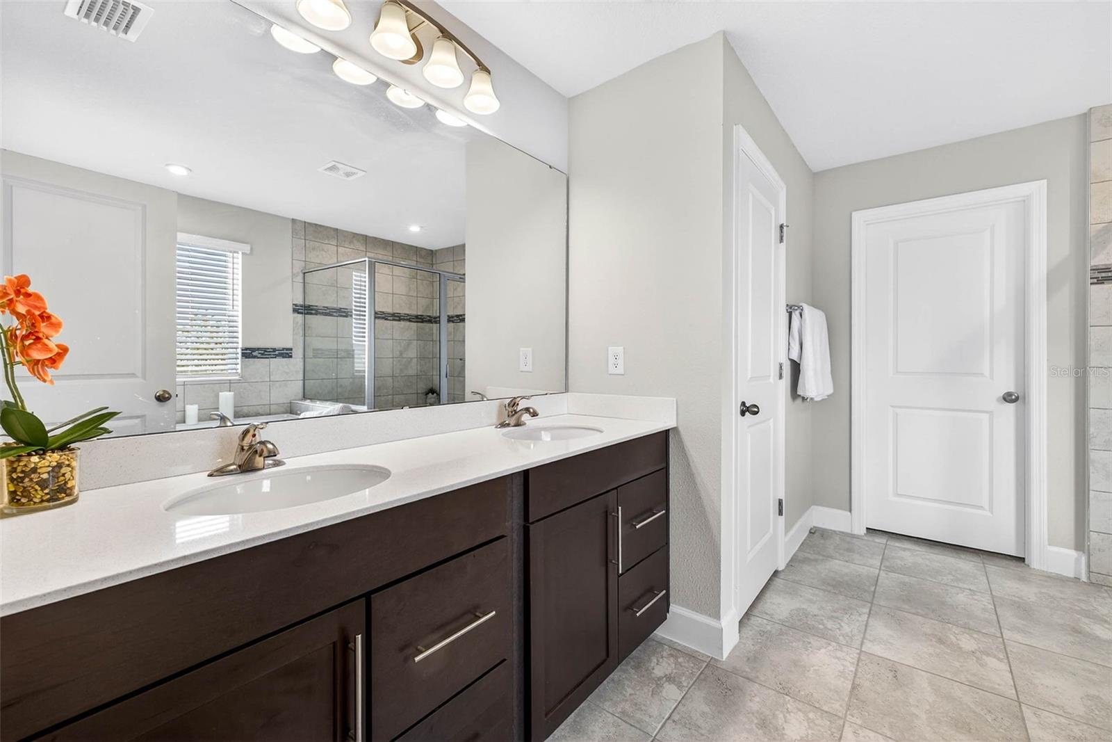 CHAPEL CRK VLGS 7 & 8 PH 1-3 - Residential