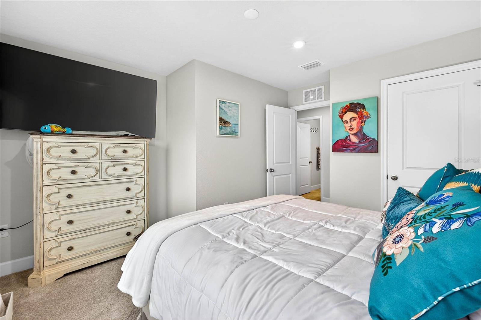 CHAPEL CRK VLGS 7 & 8 PH 1-3 - Residential