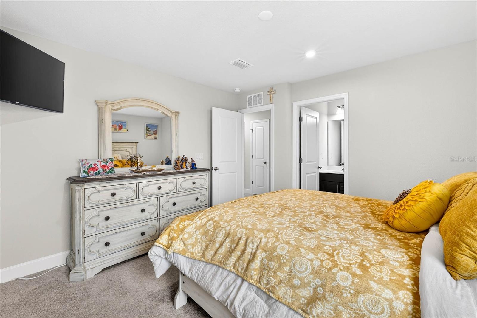 CHAPEL CRK VLGS 7 & 8 PH 1-3 - Residential