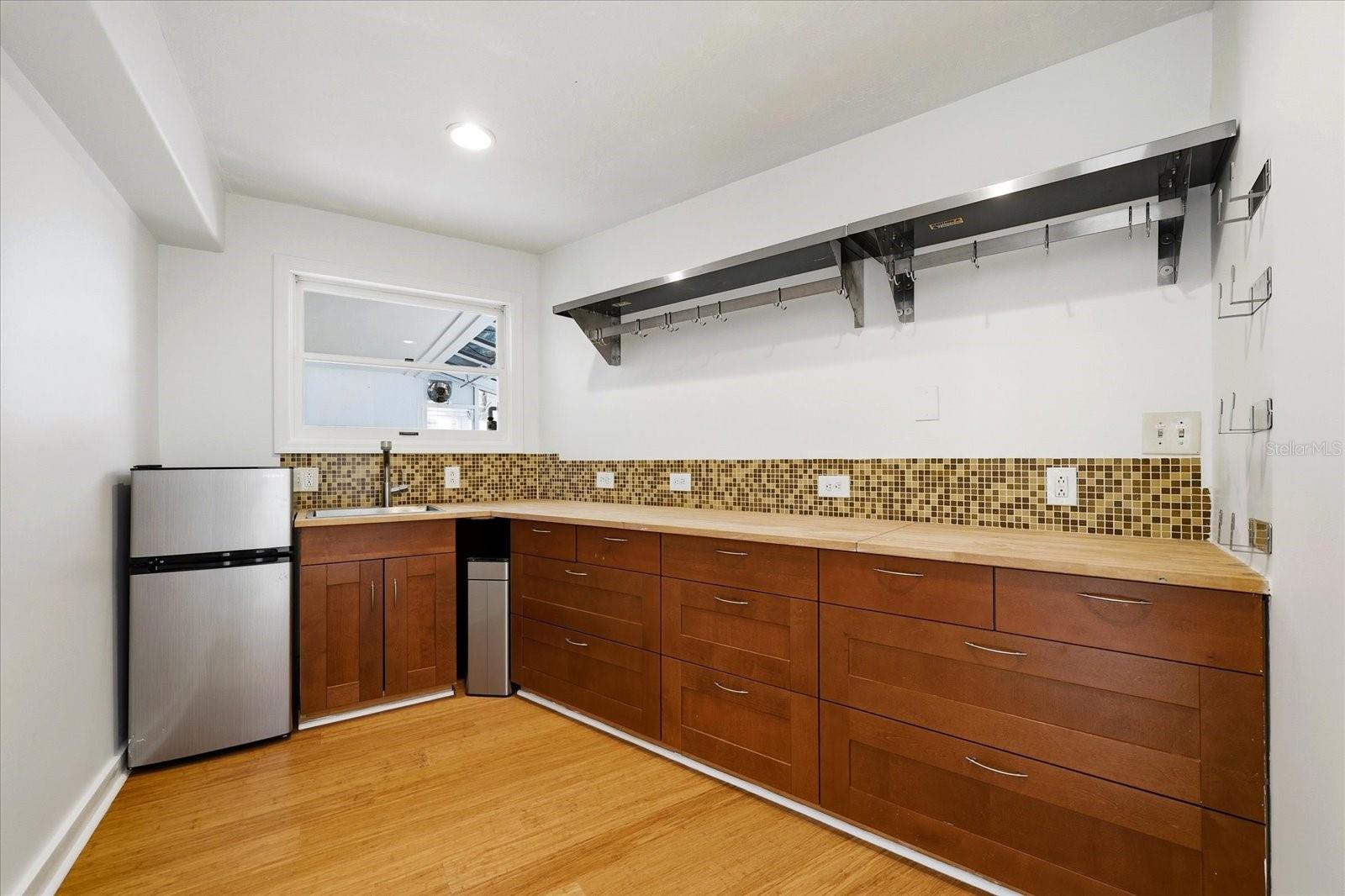 BAY SHORE DRIVE SUB - Residential