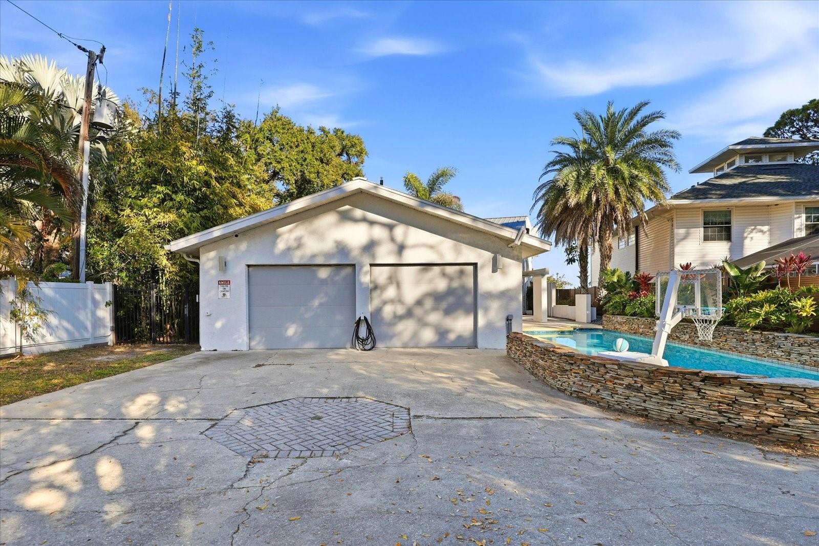 BAY SHORE DRIVE SUB - Residential