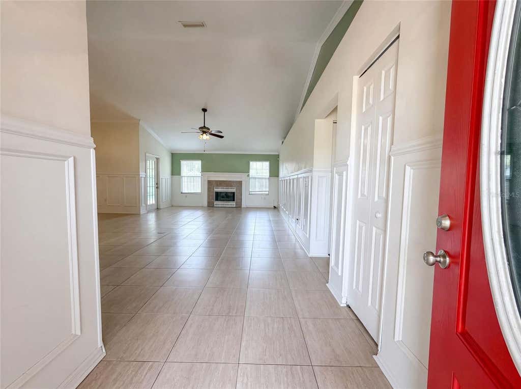 Photo of 944 NW 87th Drive, Gainesville, FL 32606 (MLS # O6430354)