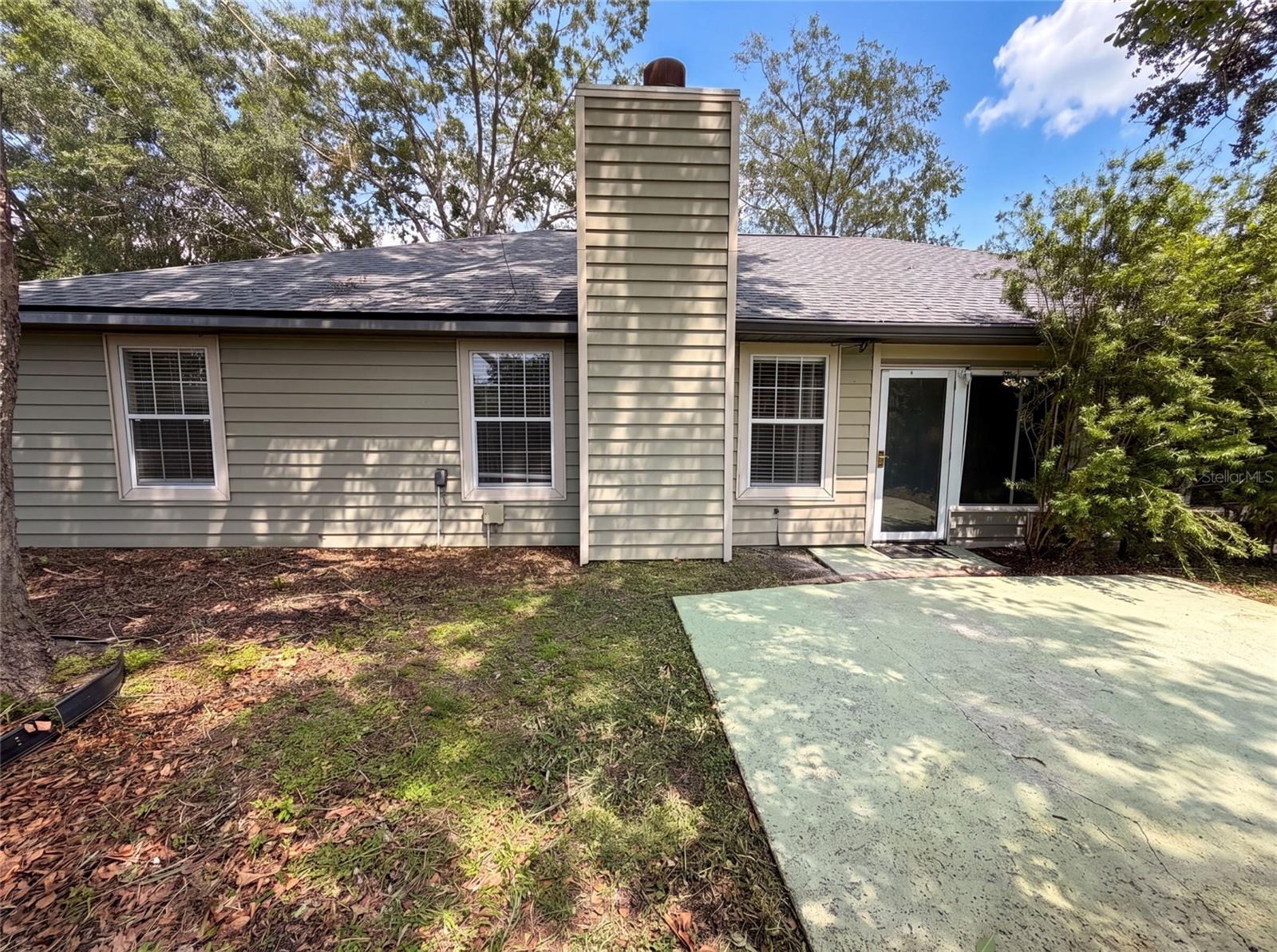 944 NW 87TH DRIVE