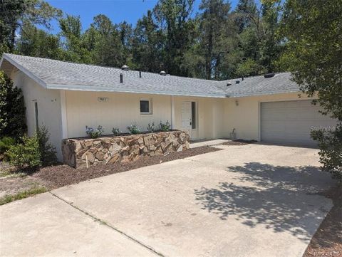 Photo of 1 Holly Court, Homosassa, FL 34446 (MLS # OM724789)