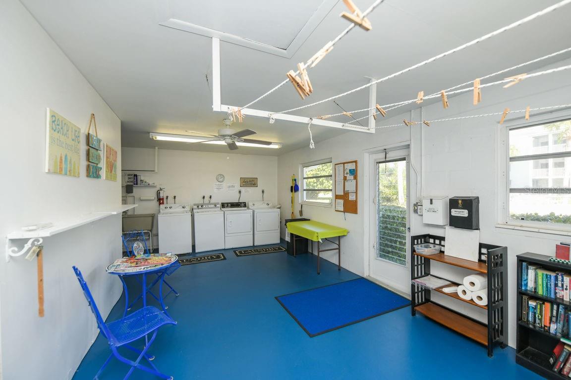 VENICE BEACH APTS SEC 2 - Residential