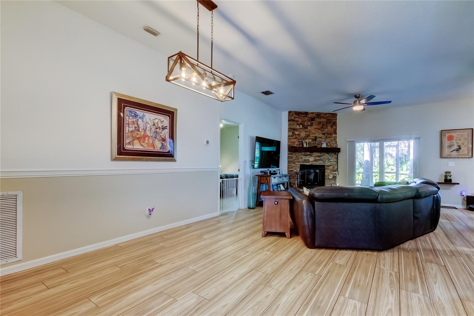 WESTCHASE SEC 225,227,229 - Residential