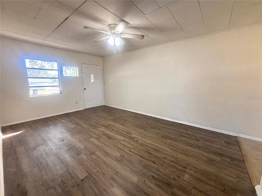 Photo of 842 Lake Avenue, Clermont, FL 34711 (MLS # O6376233)