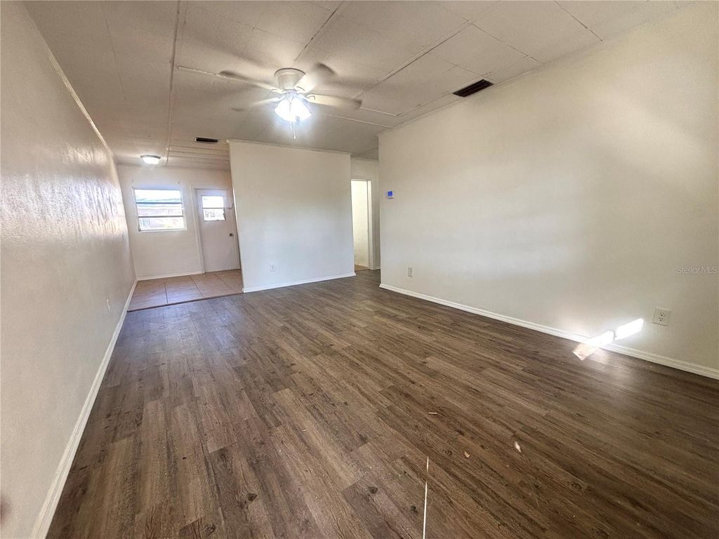 Photo of 842 Lake Avenue, Clermont, FL 34711 (MLS # O6376233)