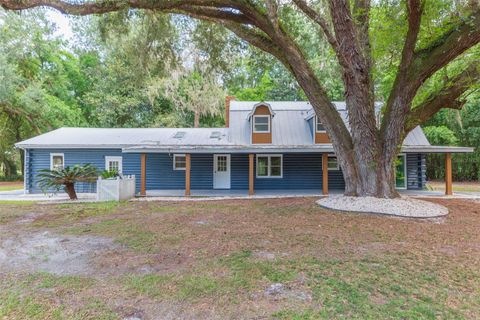 A home in BUSHNELL