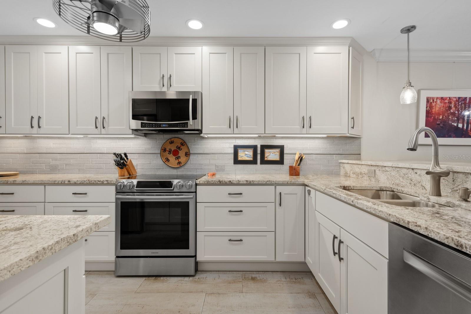 PELICAN COVE VII - Residential