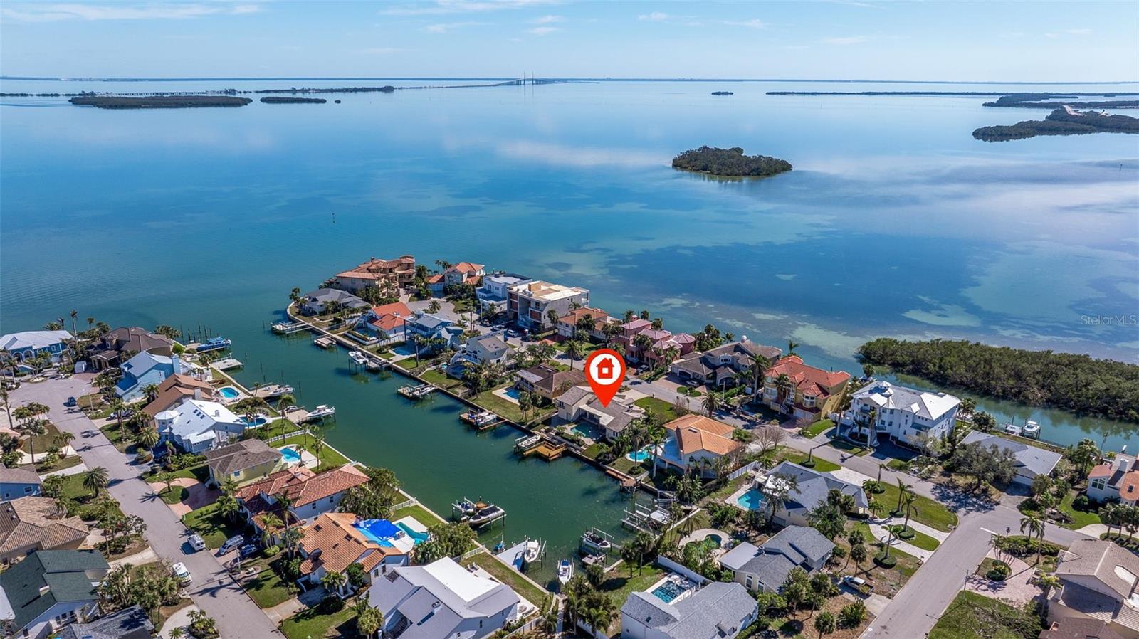 127 SANDS POINT DRIVE