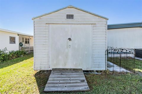 A home in ZEPHYRHILLS