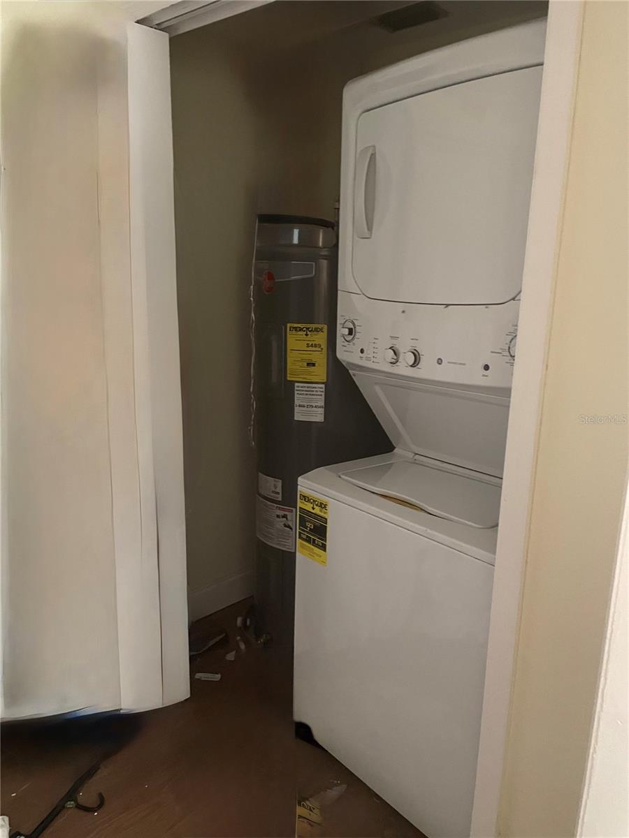 REV OF APOLLO BEACH UNIT - Residential