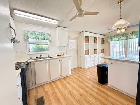 Tiny photo for 129 Malayon Way, Leesburg, FL 34788 (MLS # O6406058)
