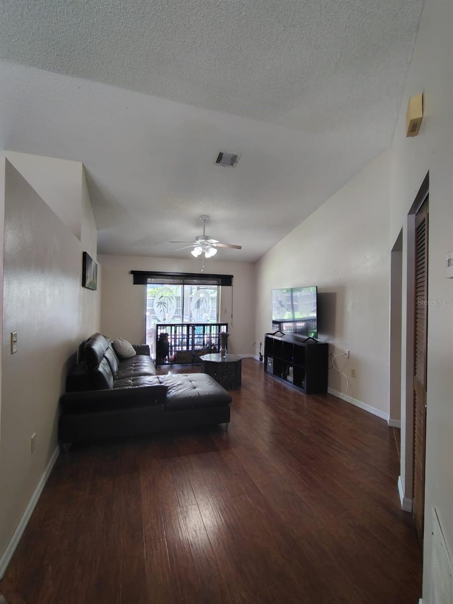 2529 COLONY AVENUE