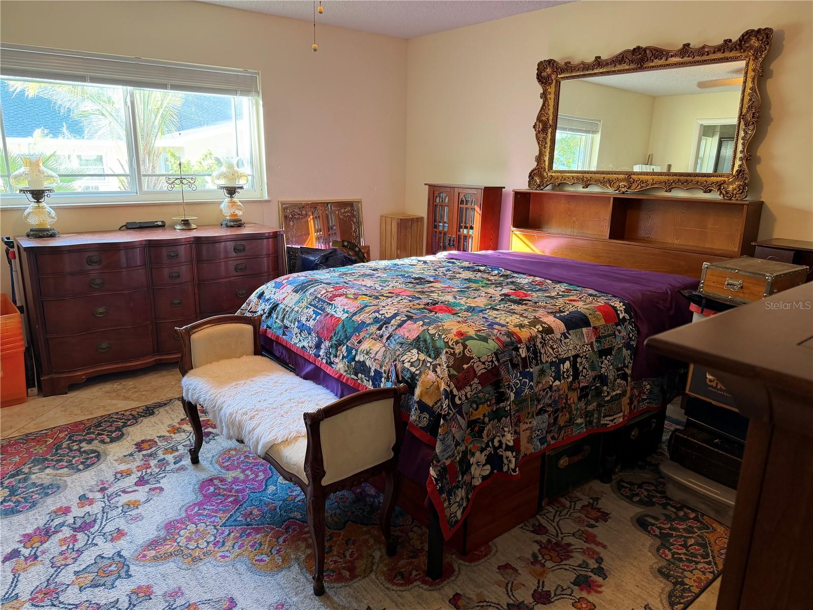 ON TOP OF THE WORLD - Residential