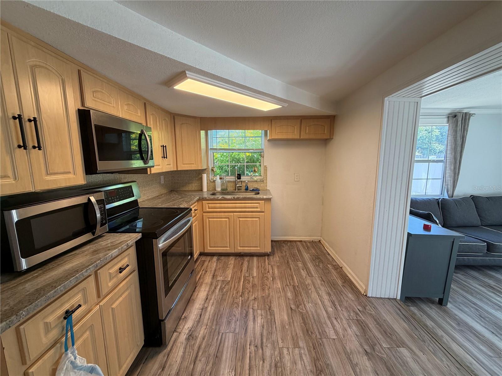 REGENCY PARK - Residential