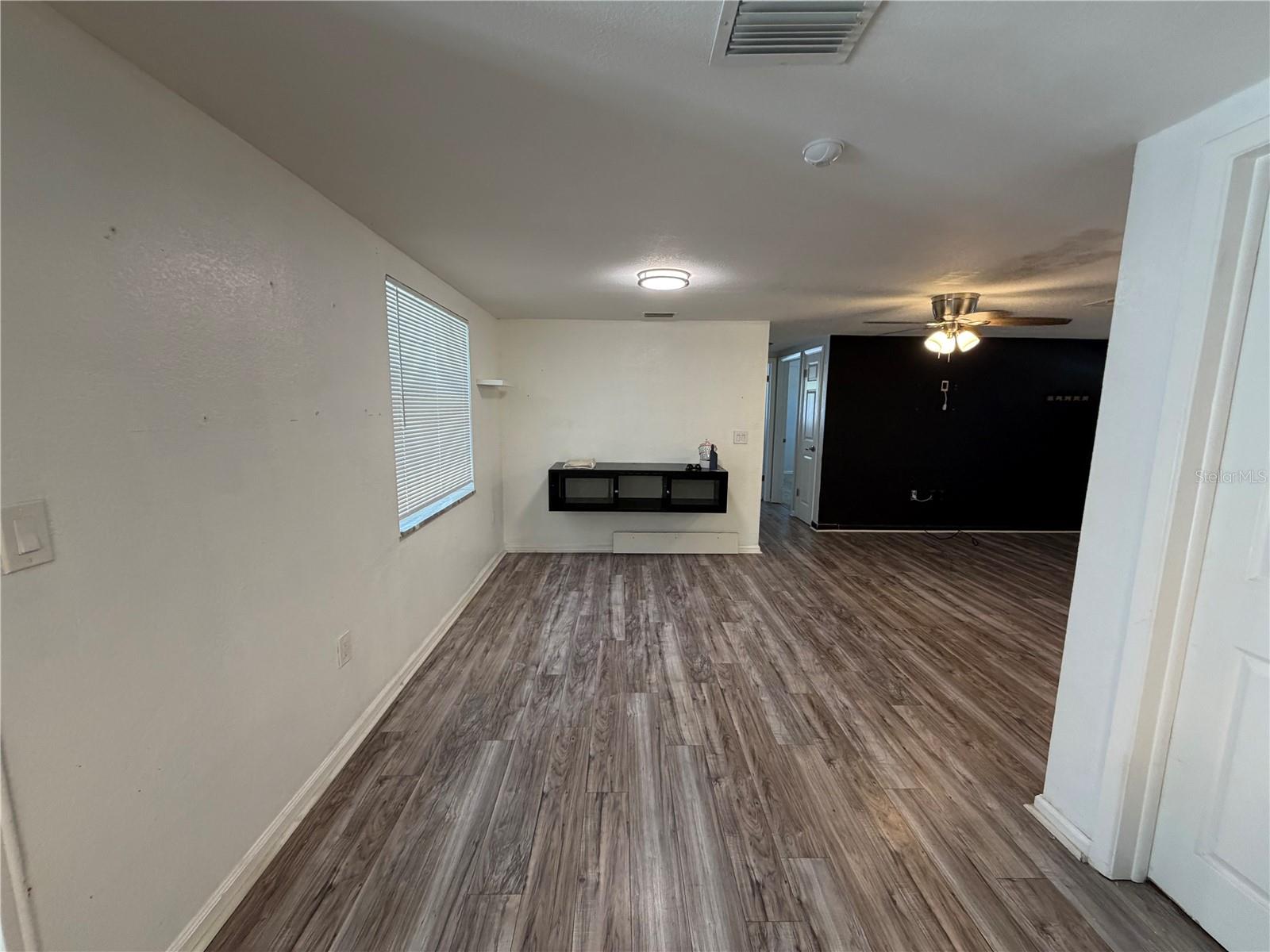 REGENCY PARK - Residential
