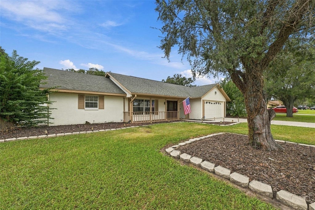 Photo of 4534 Mohican Trail, Valrico, FL 33594 (MLS # TB8554607)