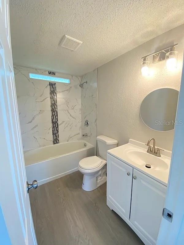 JOE LOUIS PARK - Residential Lease