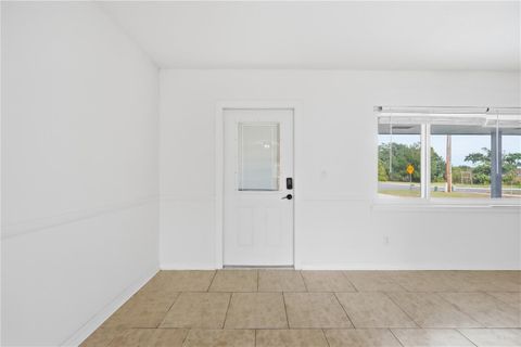 Tiny photo for 995 W Minnehaha Avenue, Clermont, FL 34711 (MLS # O6365701)