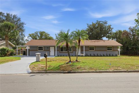 Tiny photo for 995 W Minnehaha Avenue, Clermont, FL 34711 (MLS # O6365701)