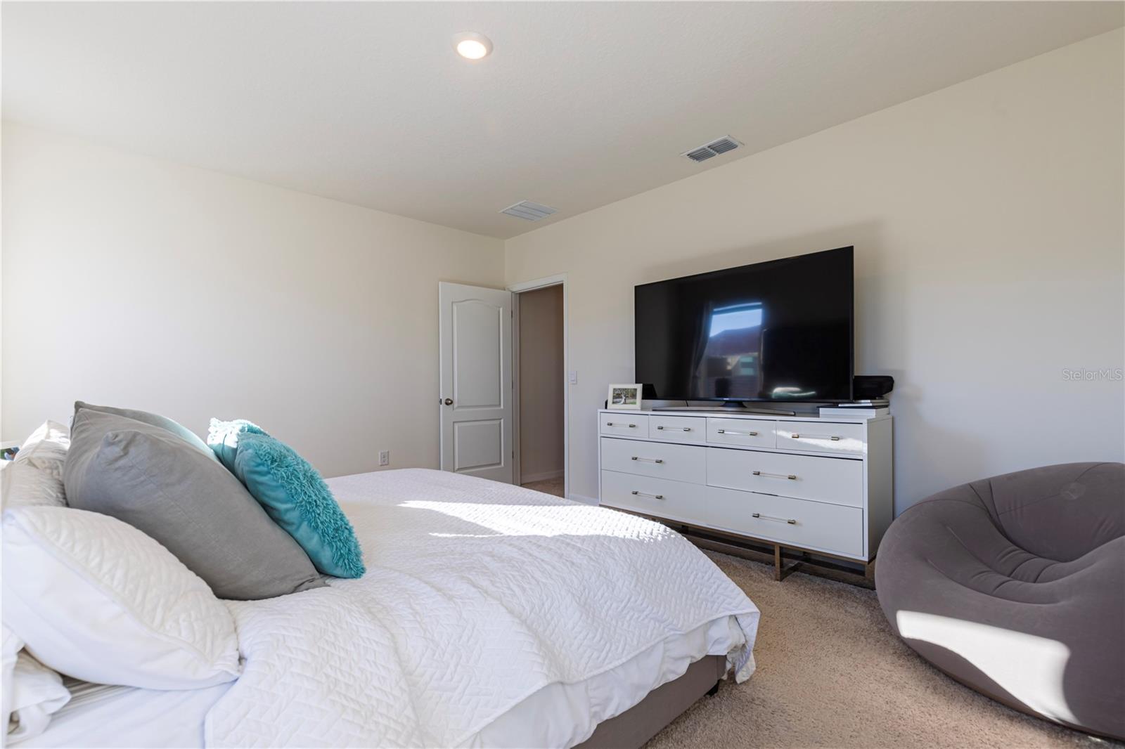 SUNCREST - Residential