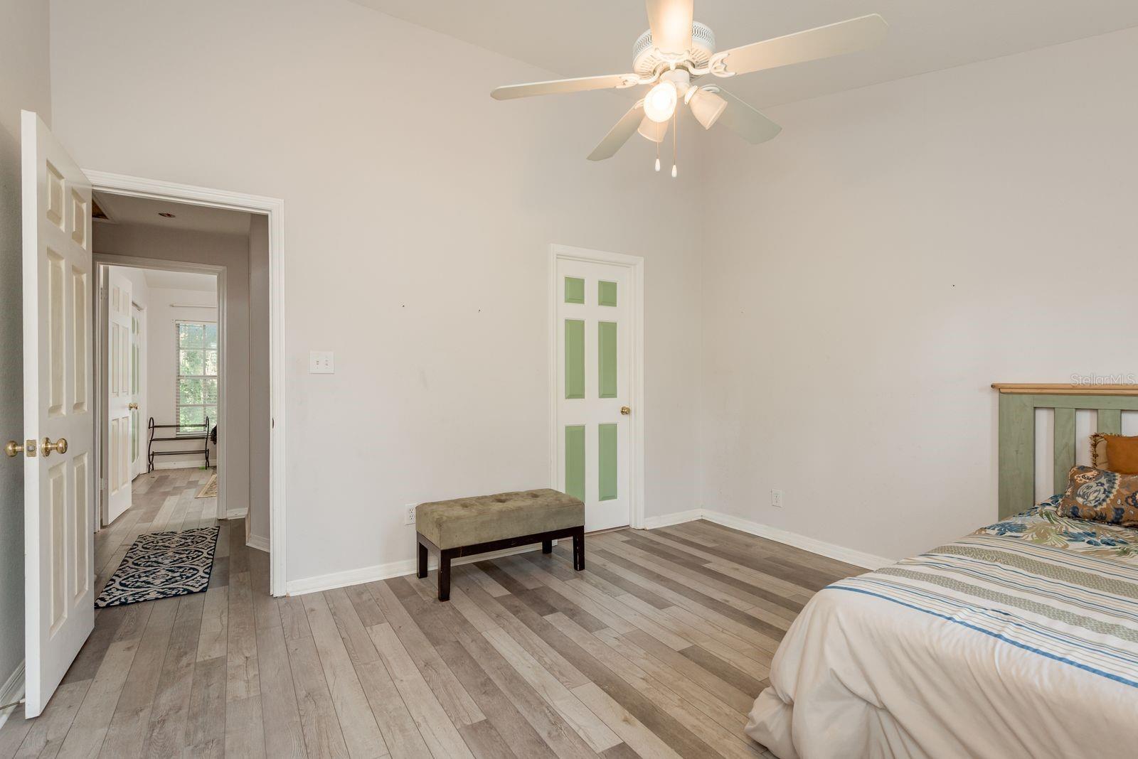 EMBASSY PARK TWNHMS CONDO - Residential