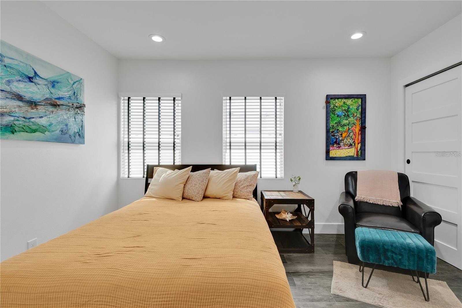 COLLEGE COURT SUB - Residential