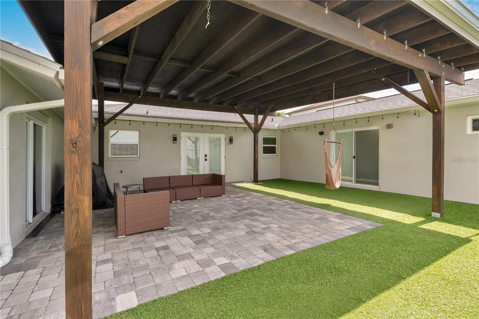 COLLEGE COURT SUB - Residential