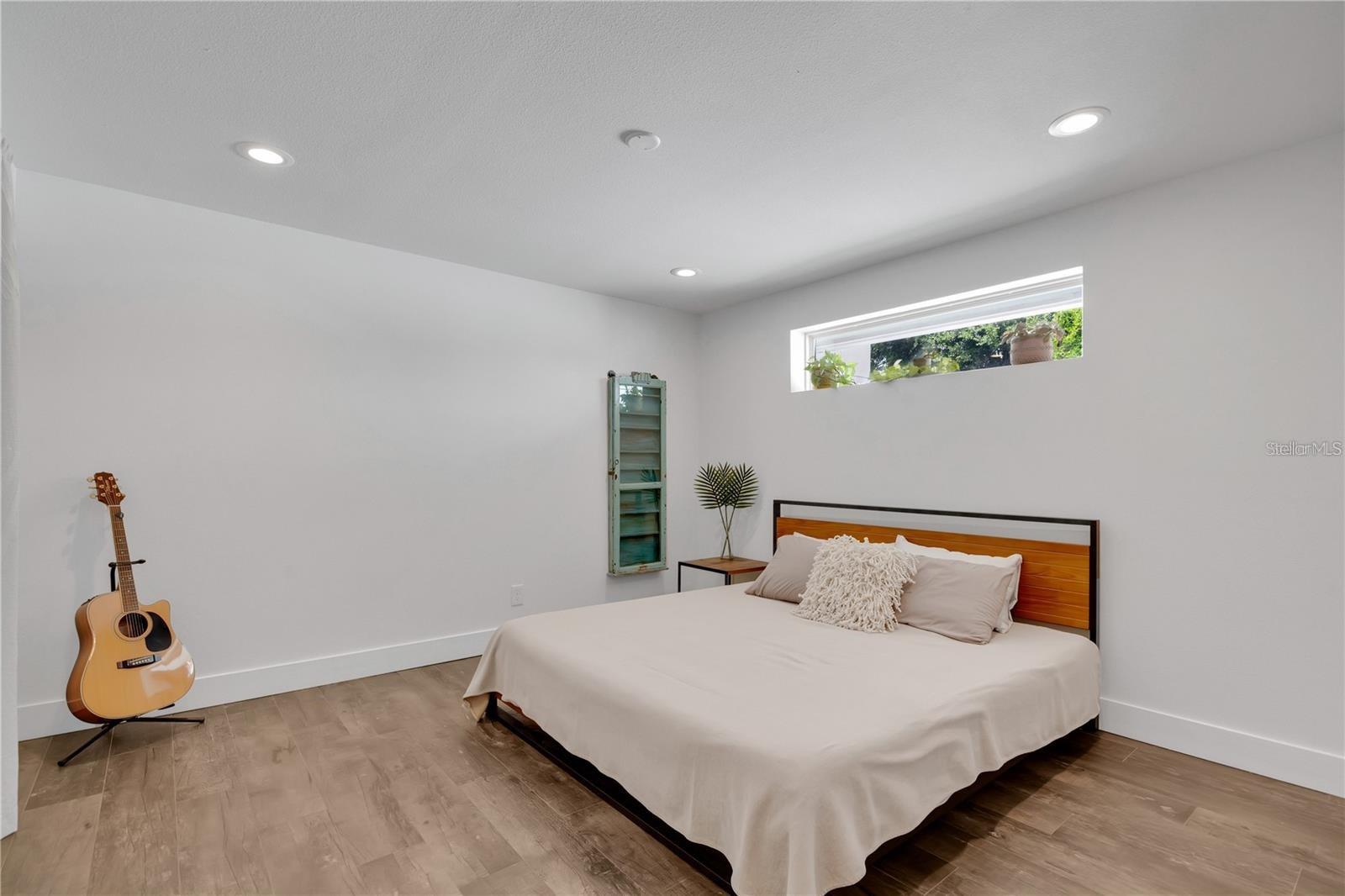 COLLEGE COURT SUB - Residential