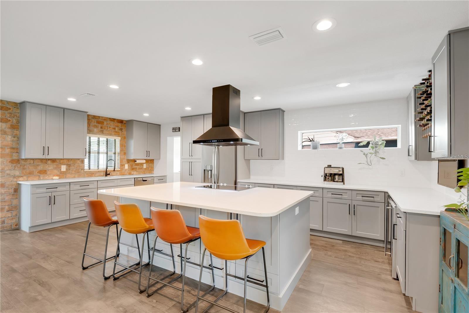 COLLEGE COURT SUB - Residential