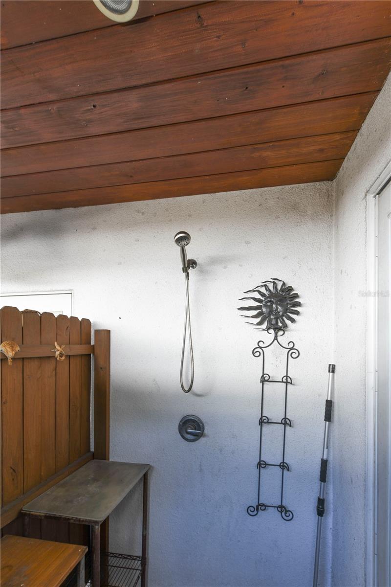 AKIN ACRES - Residential