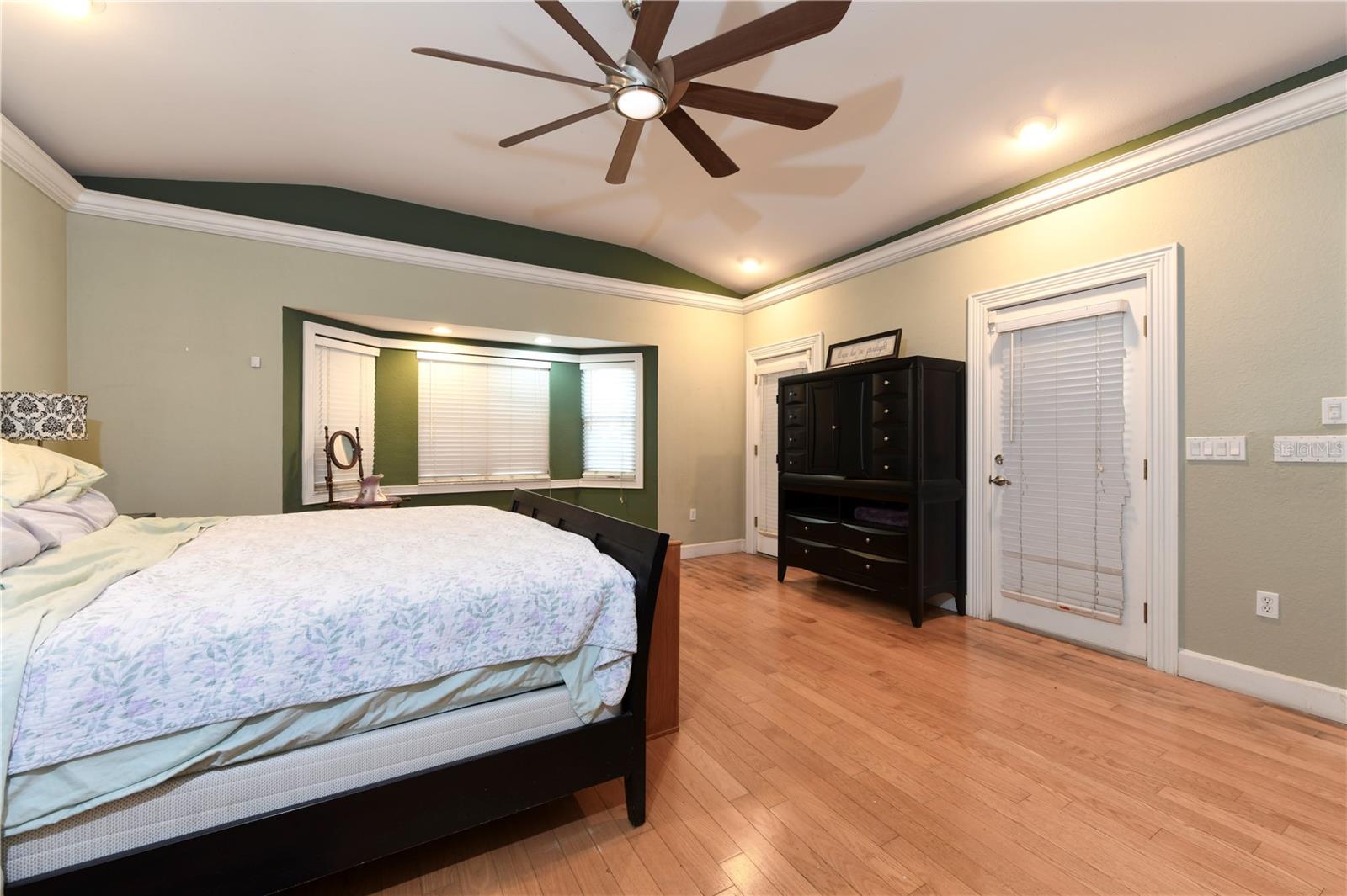 AKIN ACRES - Residential