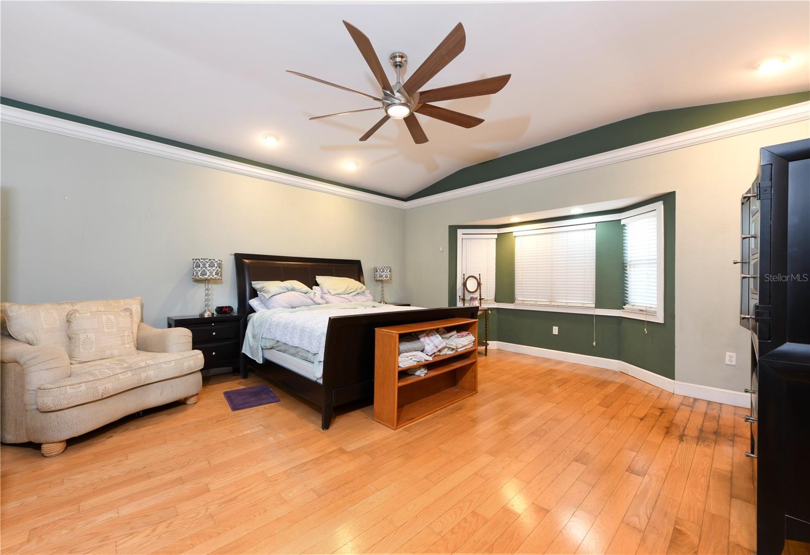 AKIN ACRES - Residential