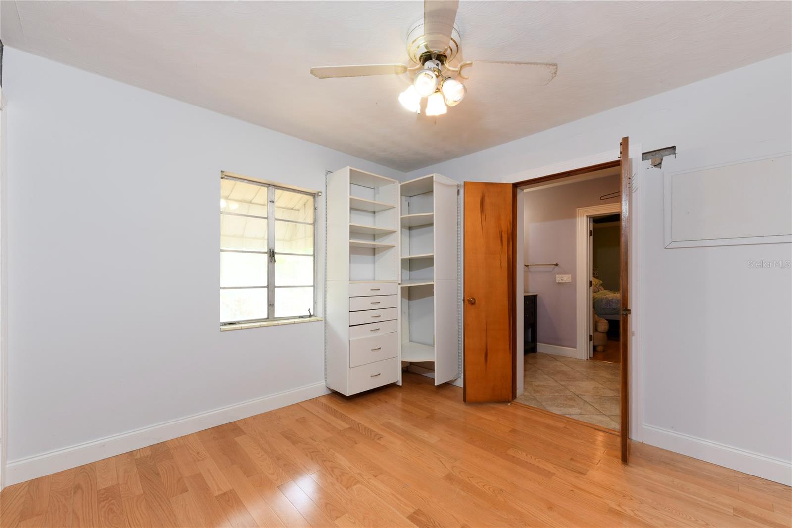 AKIN ACRES - Residential