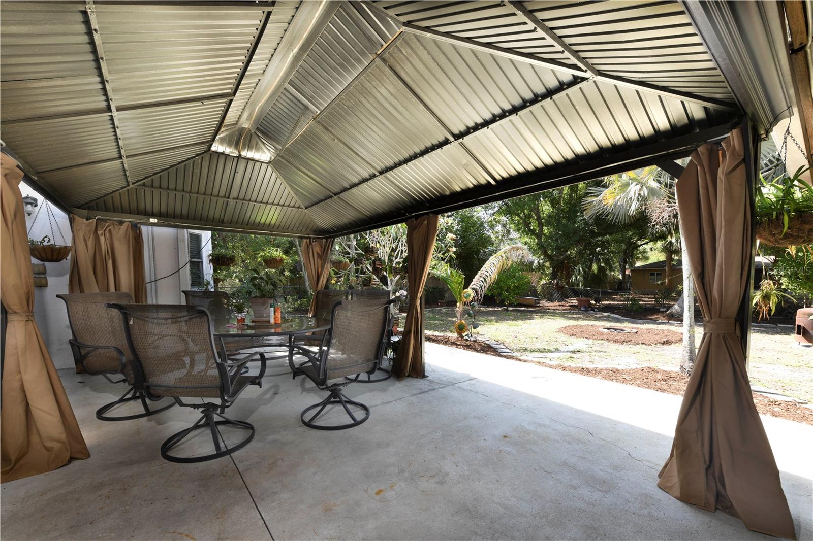AKIN ACRES - Residential