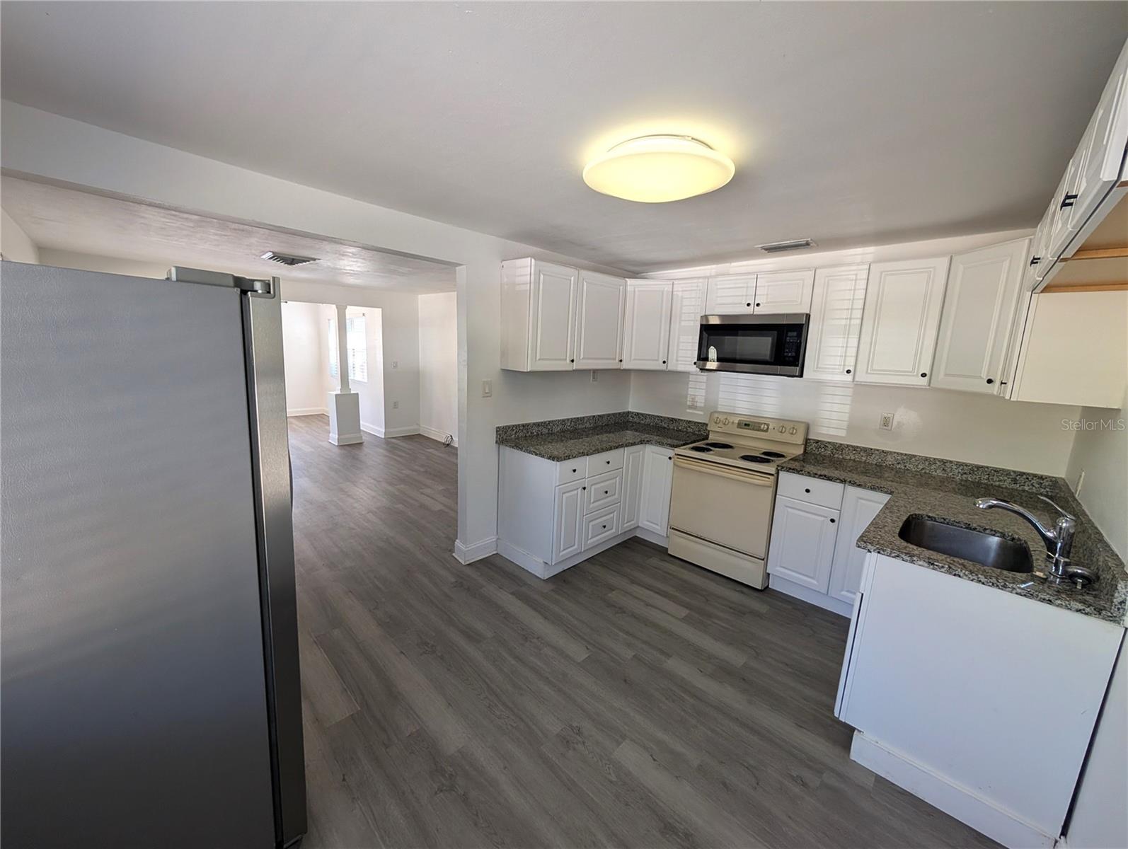 BELCHER GORDON F SUB - Residential Lease