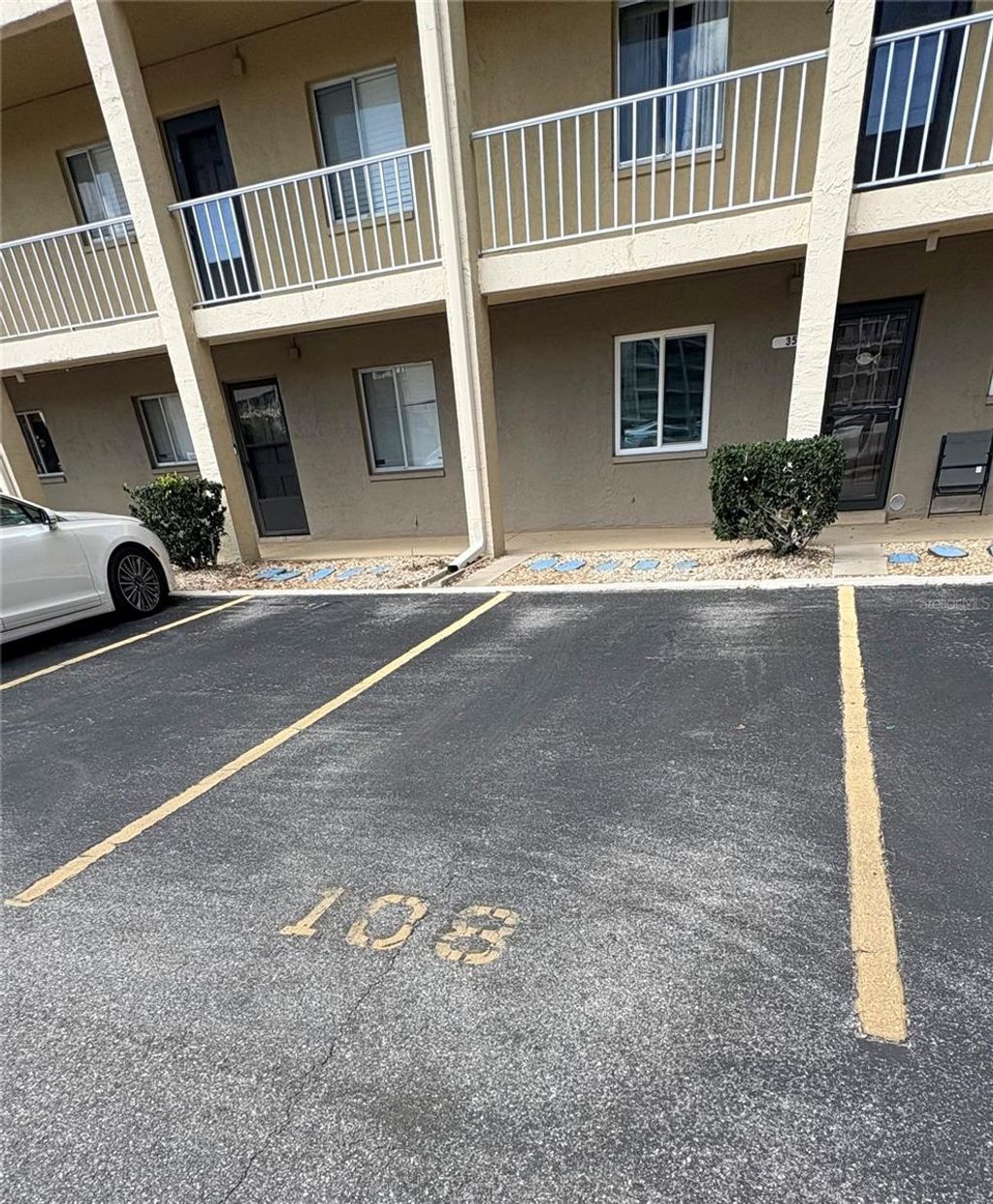 Photo of 3514 Lake Bayshore Drive #K-108, Bradenton, FL 34205 (MLS # A4686299)