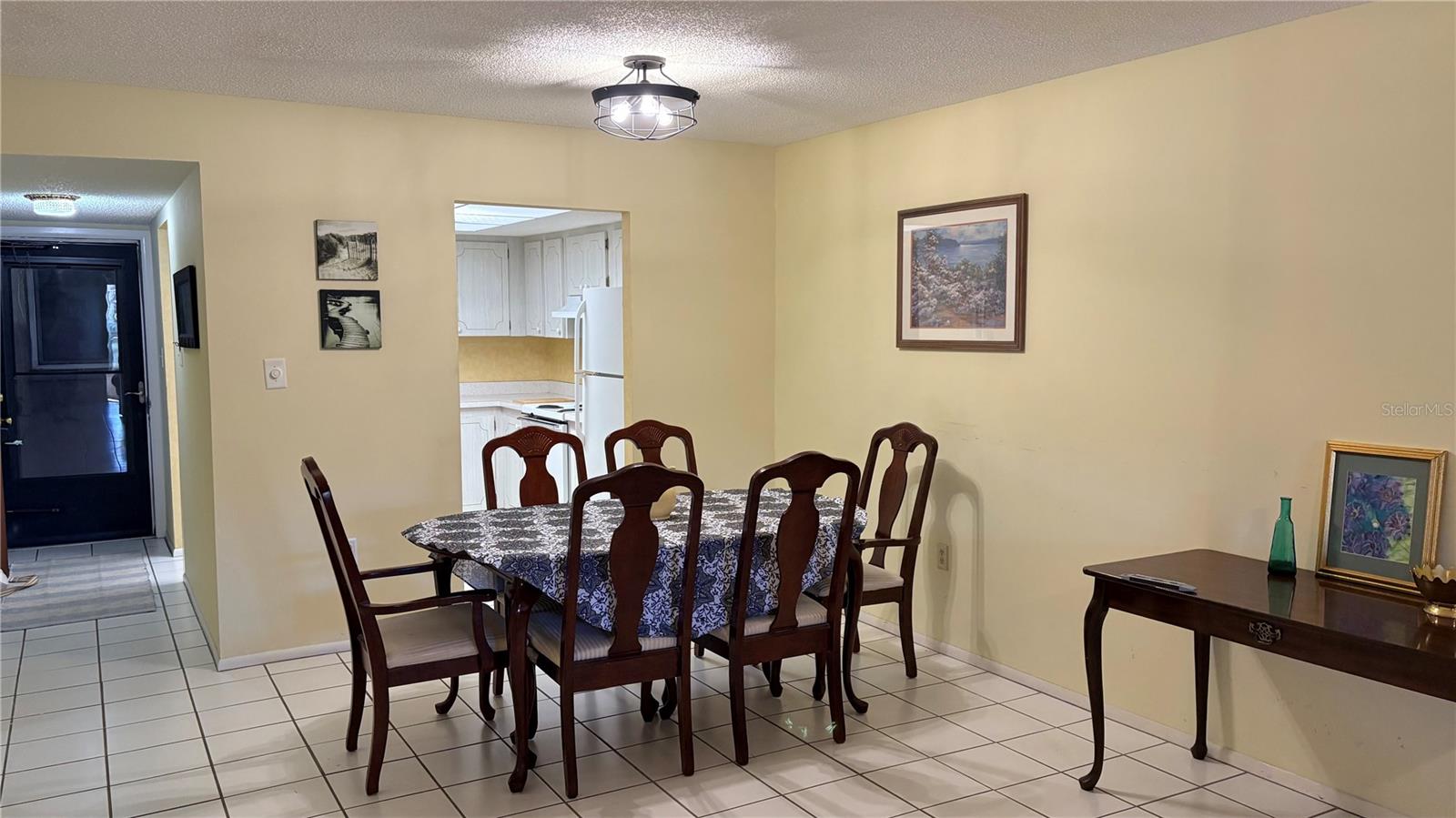 BAYSHORE ON THE LAKE APTS II SEC 3 - Residential