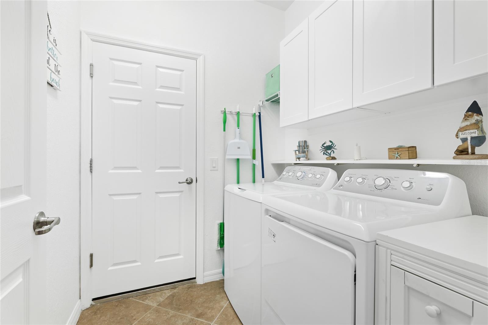 GRAN PARADISO POA & VILLAS I AT GRAN PAR - Residential