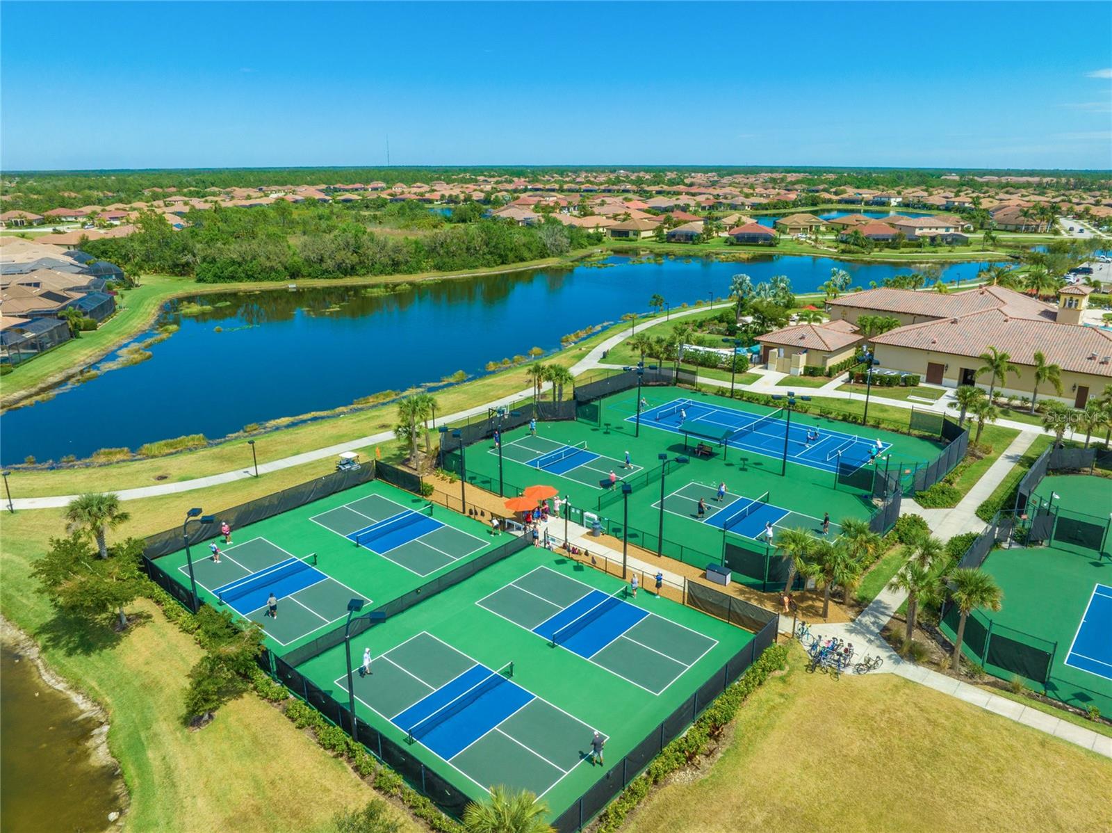 GRAN PARADISO POA & VILLAS I AT GRAN PAR - Residential