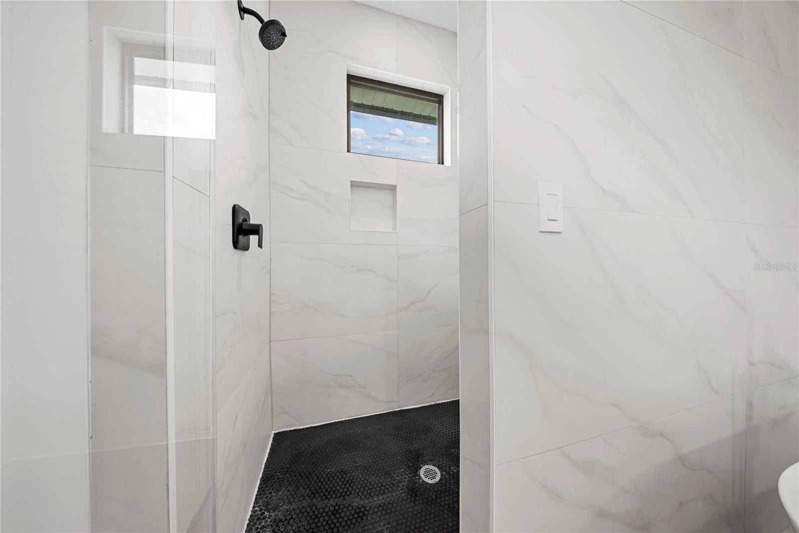 COLONIALTOWN - Residential